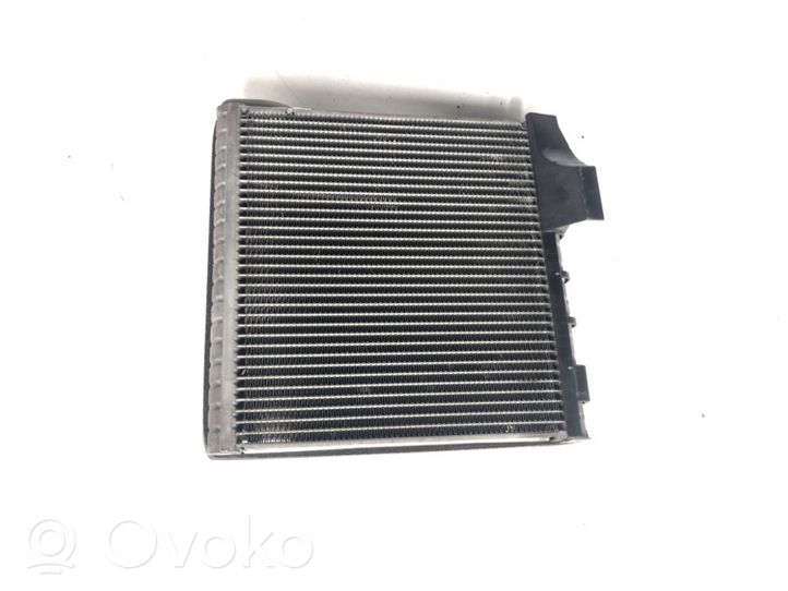 Volkswagen Golf V Radiatore aria condizionata (A/C) (abitacolo) 1K0820679