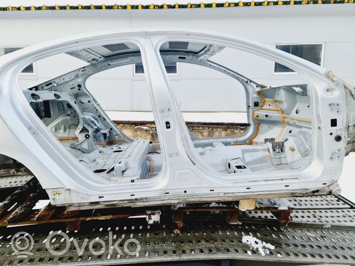 Volvo S60 Galinis slenkstis (kėbulo dalis) 