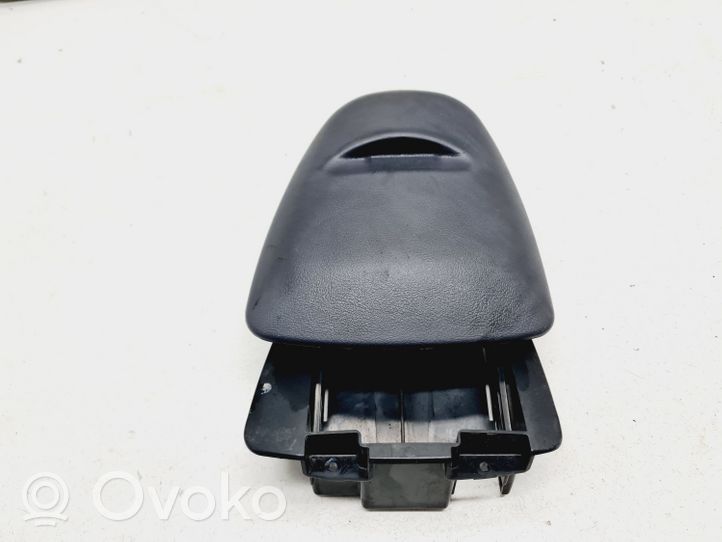 Mercedes-Benz A W168 Boîte / compartiment de rangement pour tableau de bord 6388130102