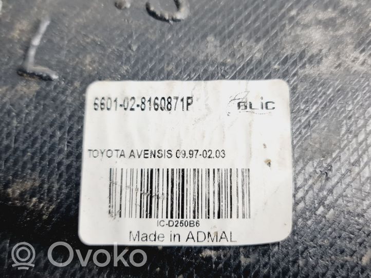 Toyota Avensis T220 Osłona dolna silnika 6601028160871P