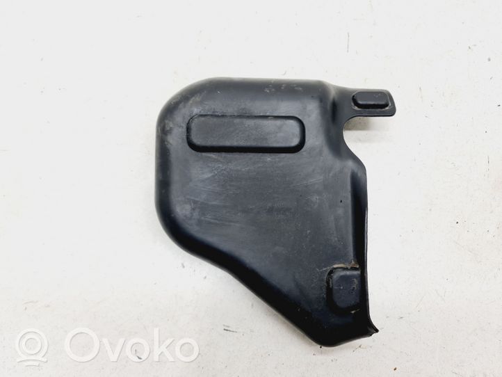 Volkswagen Touareg I Plaque de protection de réservoir de carburant 7L0201980