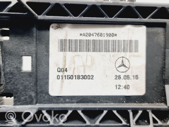Mercedes-Benz A W176 Klamka/wspornik zewnętrzny drzwi przednich A2047601900