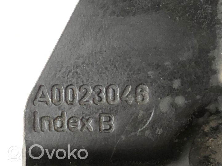 Opel Meriva B Mocowanie pompy wspomagania układu kierowniczego A0023046