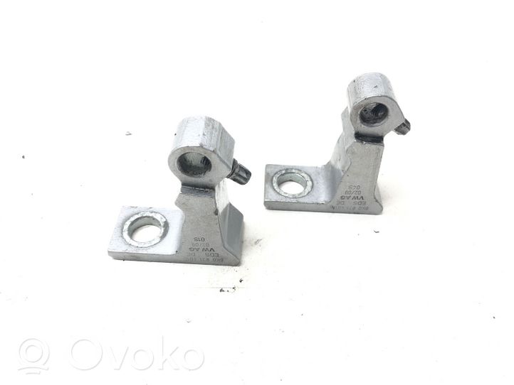 Audi A5 8T 8F Kit de charnières de porte avant 8K0831401A