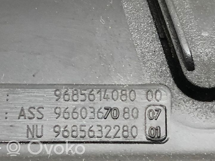 Citroen C4 Grand Picasso Prožektorius 9685632280