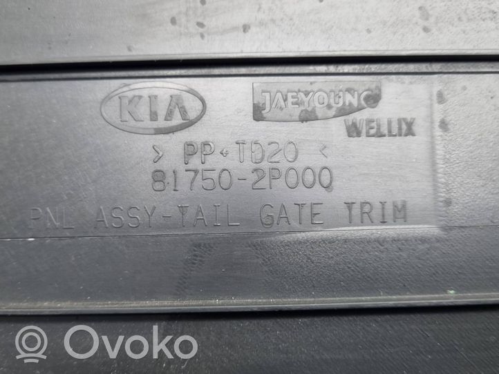 KIA Sorento Poszycie klapy tylnej bagażnika i inne elementy 817502P000