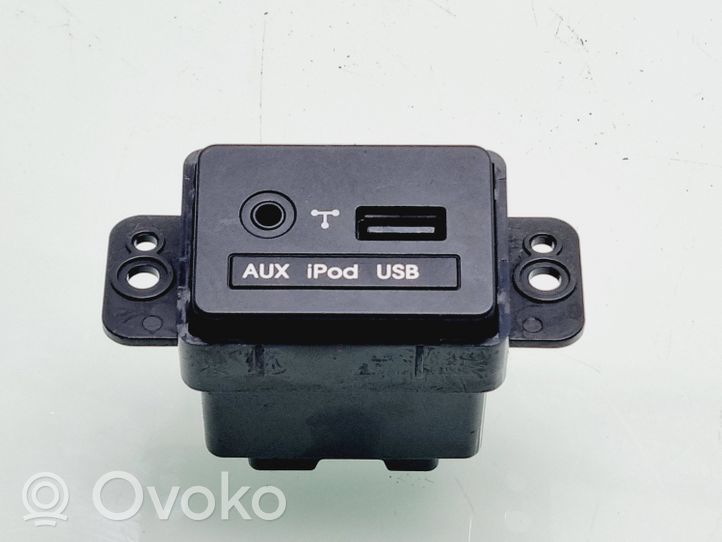 KIA Sorento Câble adaptateur AUX 961202P000