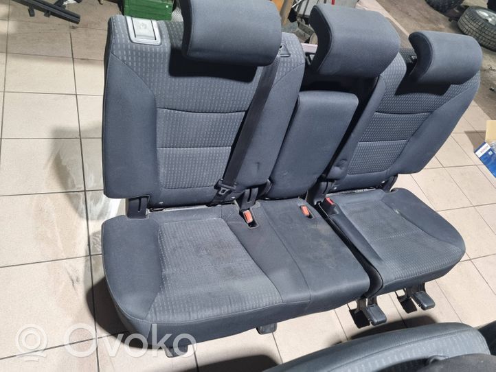 KIA Sorento Fotele / Kanapa / Komplet 