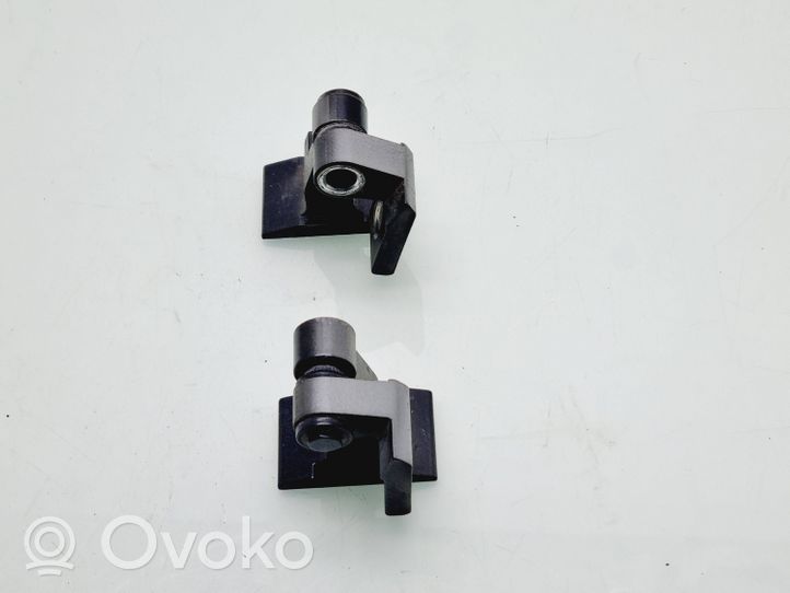 BMW 1 F20 F21 Set di cerniere portiera anteriore 7246066