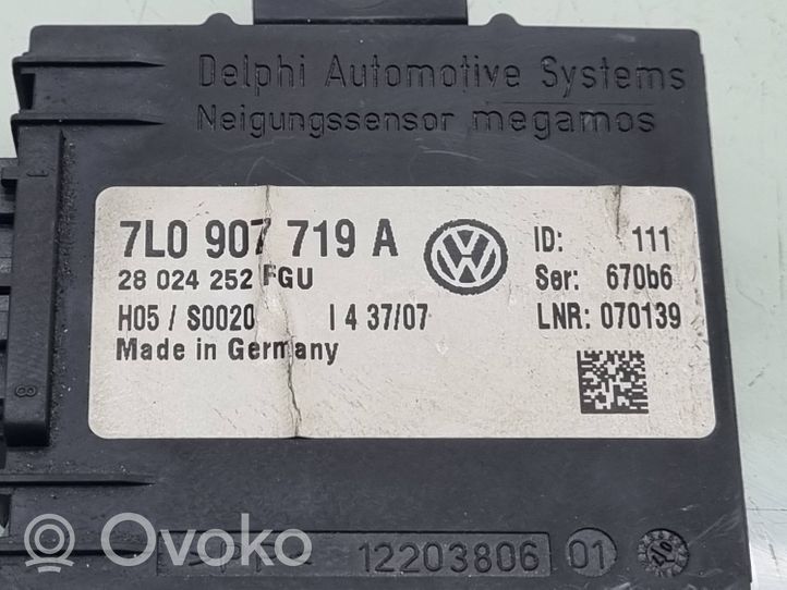 Volkswagen Touareg I Sterownik / Moduł alarmu 7L0907719A