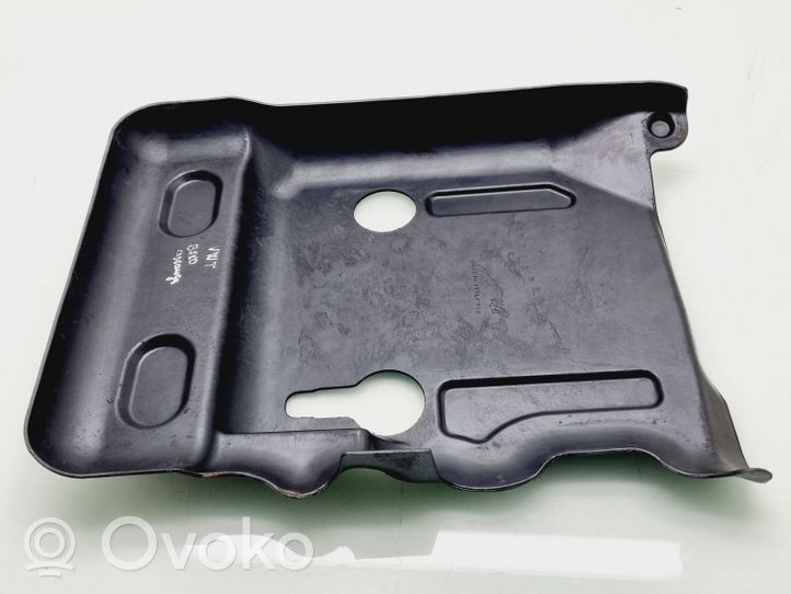 Volkswagen Touareg I Plaque de protection de réservoir de carburant 7L0201979