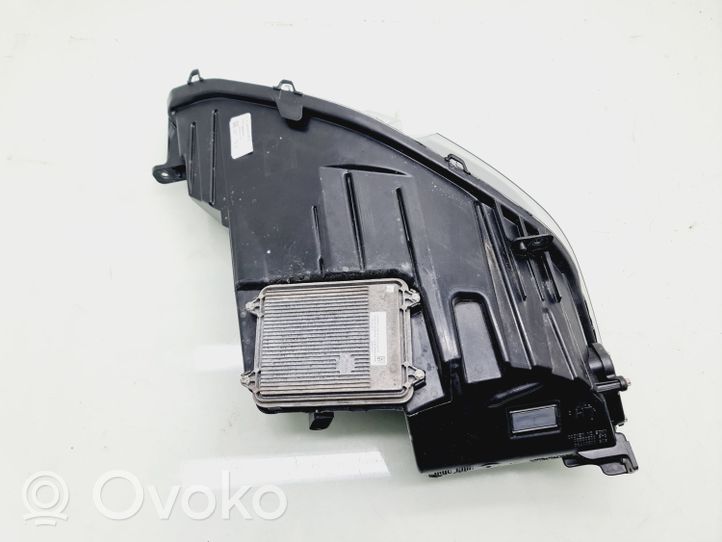 Tesla Model S Phare frontale 106504500D