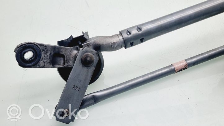 Toyota Land Cruiser (J150) Front wiper linkage and motor 8511060430