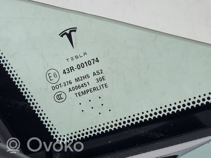 Tesla Model S Veidrodėlis (elektra valdomas) 104132200G