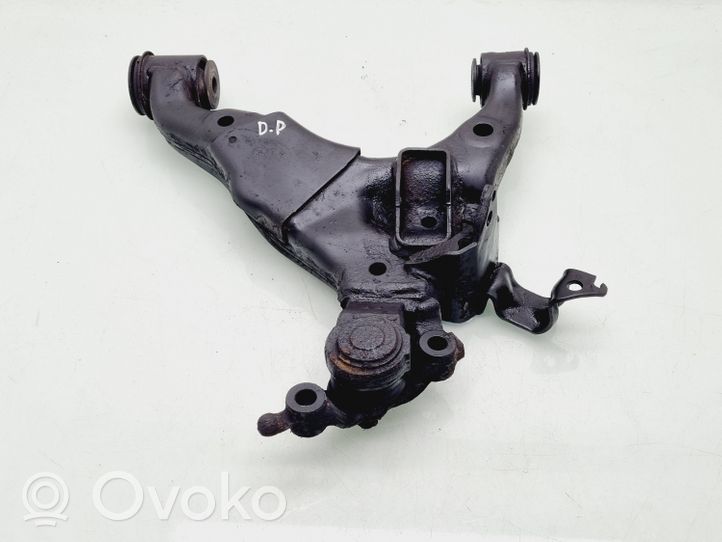 Toyota Land Cruiser (J150) Braccio di controllo sospensione anteriore inferiore/braccio oscillante 