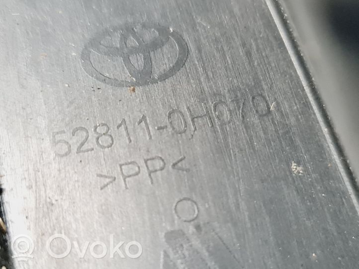 Toyota Aygo AB40 Oro paėmimo kanalo detalė (-ės) 528110H070