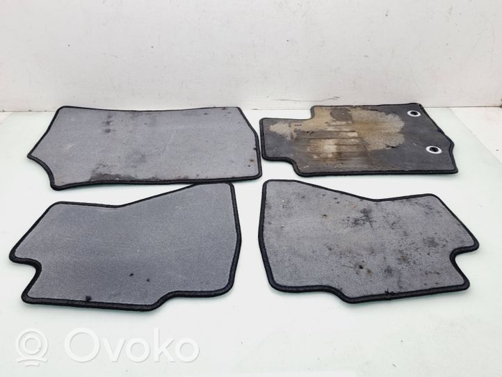 Toyota Aygo AB40 Kit tapis de sol auto 