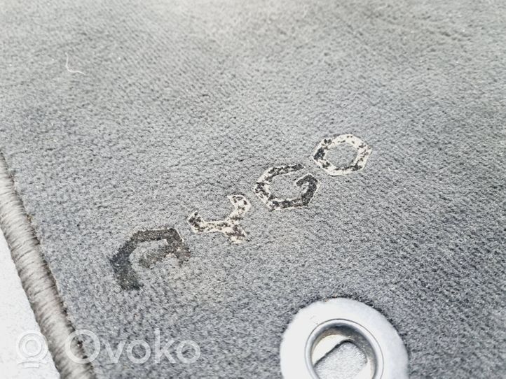 Toyota Aygo AB40 Kilimėlių komplektas 