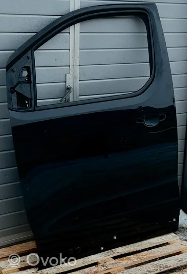 Peugeot Traveller Drzwi przednie 9811893780