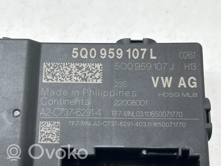 Volkswagen PASSAT B8 Sterownik / Moduł elektrycznej klapy tylnej / bagażnika 5Q0959107J