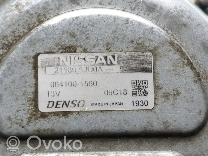 Nissan Navara D23 Sähköinen jäähdytysnesteen apupumppu 215805JU0A
