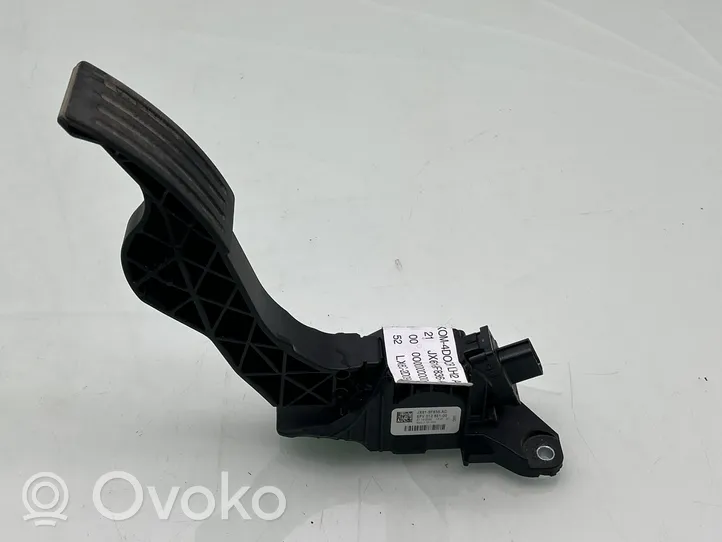 Ford Focus Accelerator throttle pedal JX619F836AC