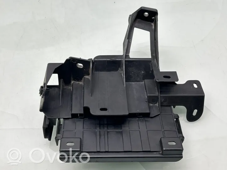 Opel Astra K Soporte de la unidad de control del motor 467597050