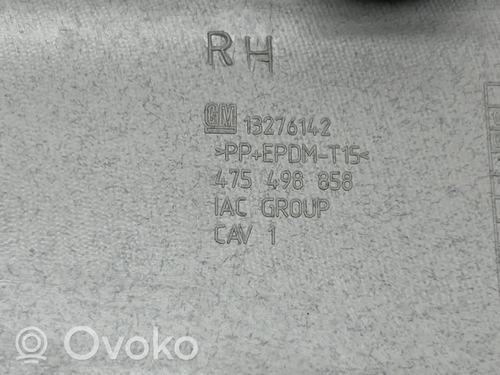 Opel Meriva B Garniture latéral de hayon / coffre 13276142
