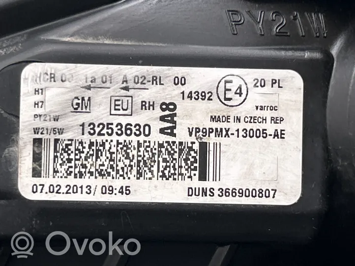 Opel Meriva B Etu-/Ajovalo 13253630