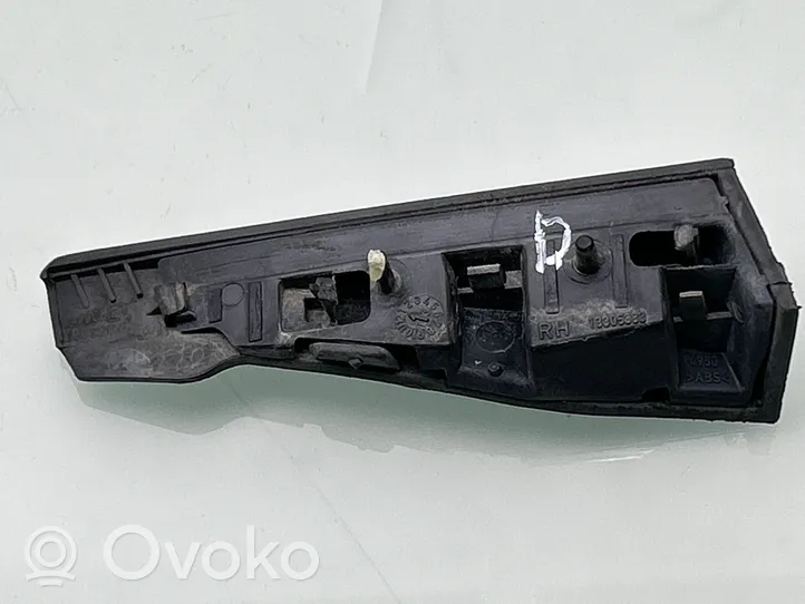 Opel Meriva B Panel wykończeniowy błotnika 13305383