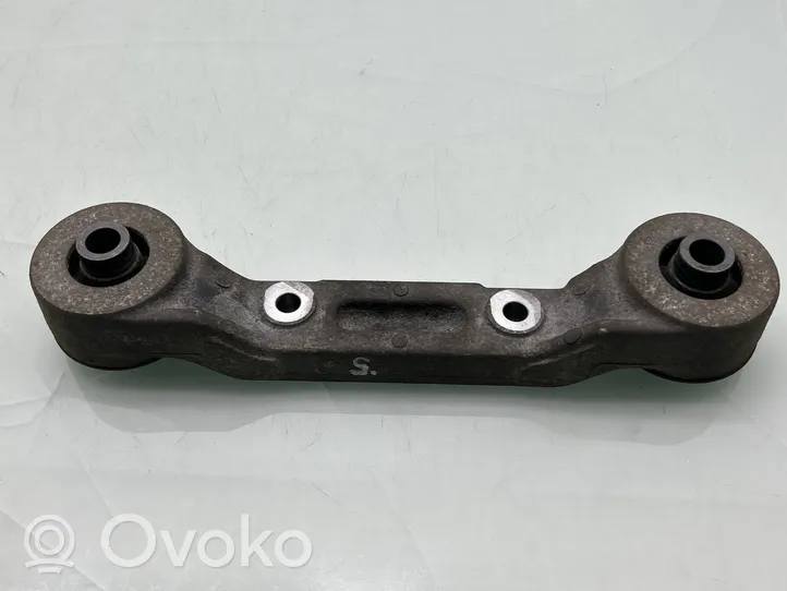 Toyota RAV 4 (XA50) Rear differential/diff mount bracket 4165142090