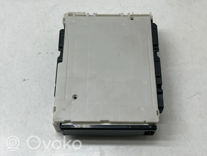 Toyota RAV 4 (XA50) Module confort 8922142420