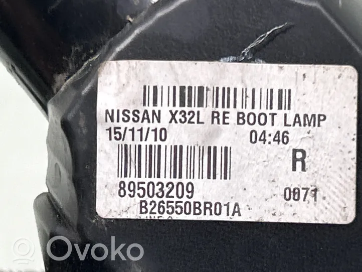 Nissan Qashqai Takaluukun takavalot B26550BR01A