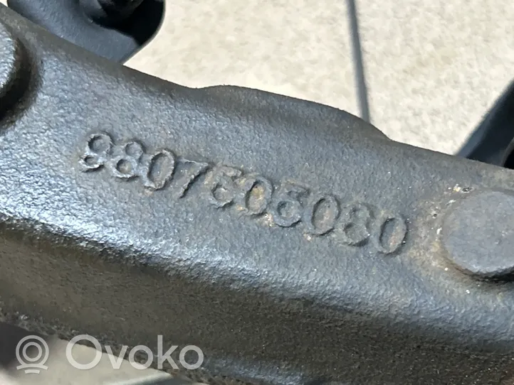 Toyota Proace Olka-akselin laakeripesä 8807505080