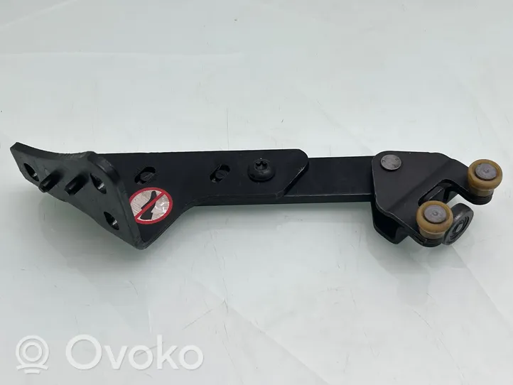 Toyota Proace Sliding door lower roller guide/hinge 98080758