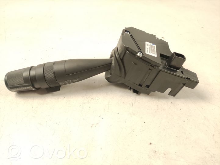 Dodge Grand Caravan Ramię wycieraczki lampy przedniej 56046118AC