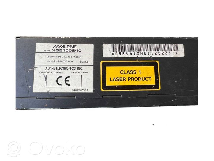 Land Rover Discovery CD/DVD-vaihdin XQE100240