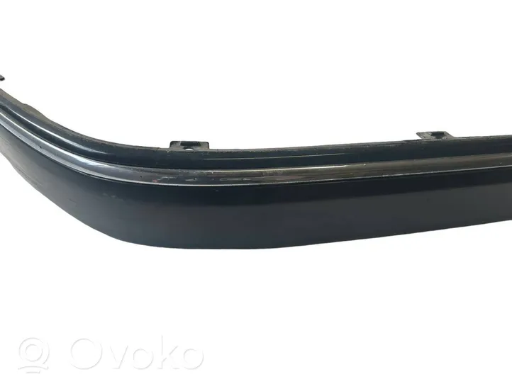 Mercedes-Benz C W203 Moulure de pare-chocs avant A2038856221