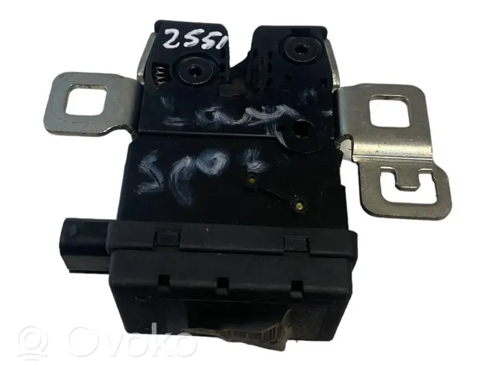 Land Rover Range Rover Sport L320 Tailgate window lock/catch/latch FQR500040