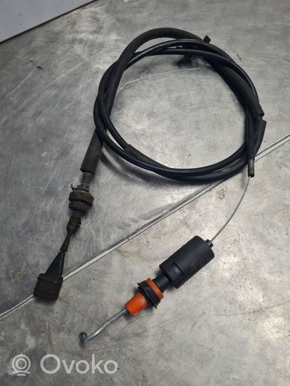 Volkswagen Transporter - Caravelle T4 Cable del acelerador 701721555AA