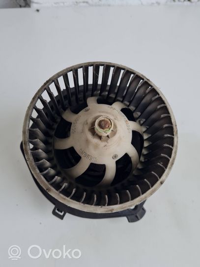 Iveco Daily 35.8 - 9 Ventola riscaldamento/ventilatore abitacolo 570630200