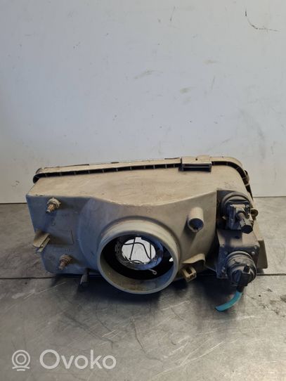 Peugeot Boxer Phare frontale E317549333