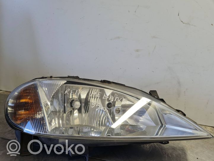 Renault Megane I Lampa przednia 7700427870D