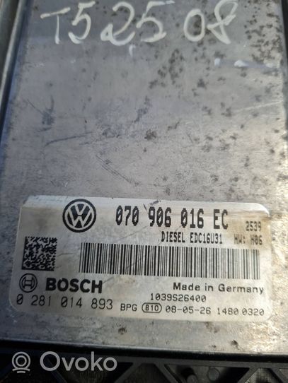 Volkswagen Transporter - Caravelle T5 Sterownik / Moduł ECU 070906016EC