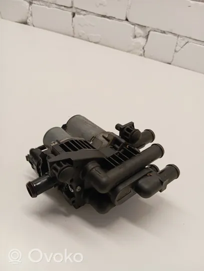 Mercedes-Benz S W220 Coolant heater control valve 2208300184