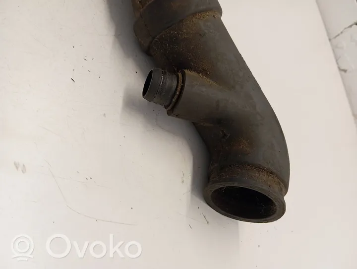 Volkswagen Transporter - Caravelle T4 Air intake hose/pipe 028129627E