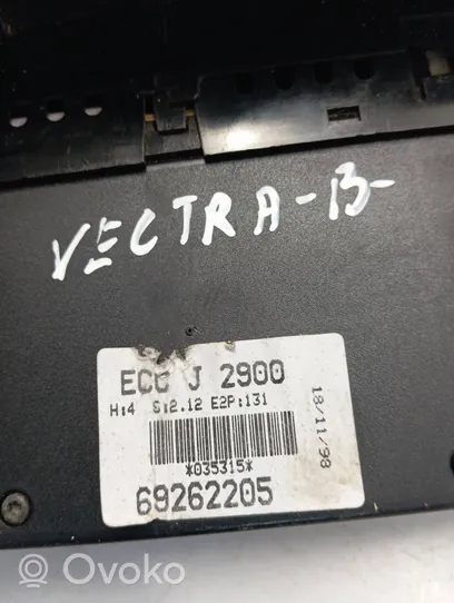 Opel Vectra B Panel klimatyzacji 69262205