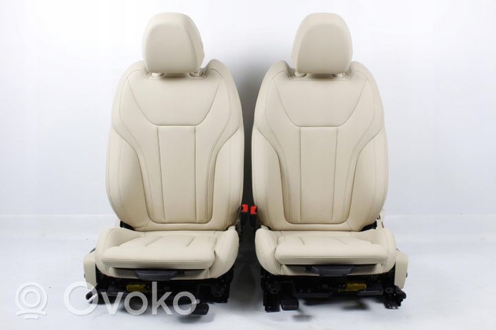 BMW 3 G20 G21 Garnitures, kit cartes de siège intérieur avec porte 8A04704