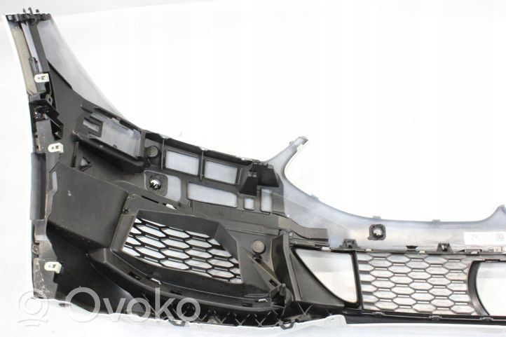 BMW 8 G15 Front bumper 