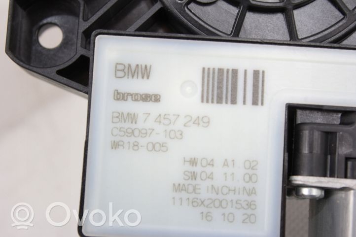 BMW X3 G01 Silniczek podnośnika szyby drzwi przednich 7457249
